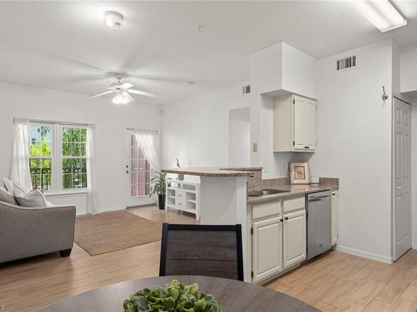 23500 Walden Center DR, Unit 206, ESTERO, FL 34134