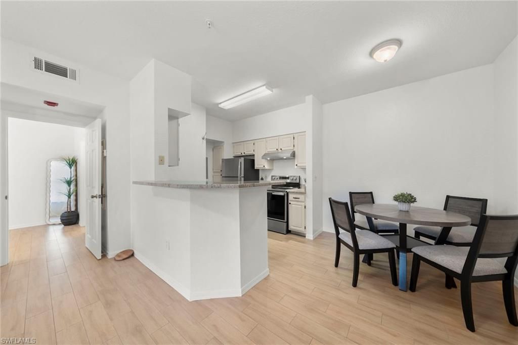 23500 Walden Center Dr, Unit 206, Estero, FL 34134 Photo