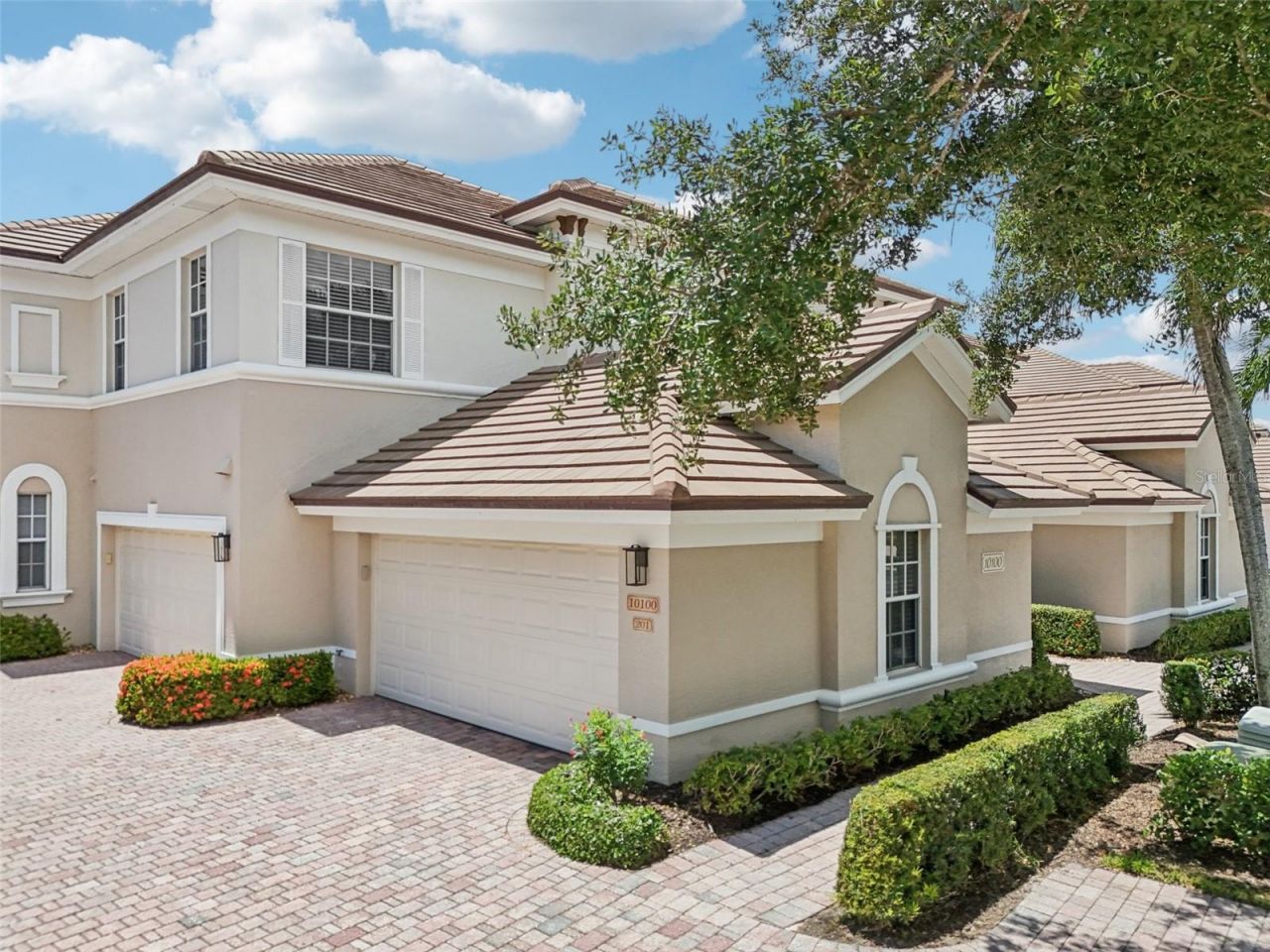 10100 Valiant Court, Unit 201, Miromar Lakes, FL 33913 Photo