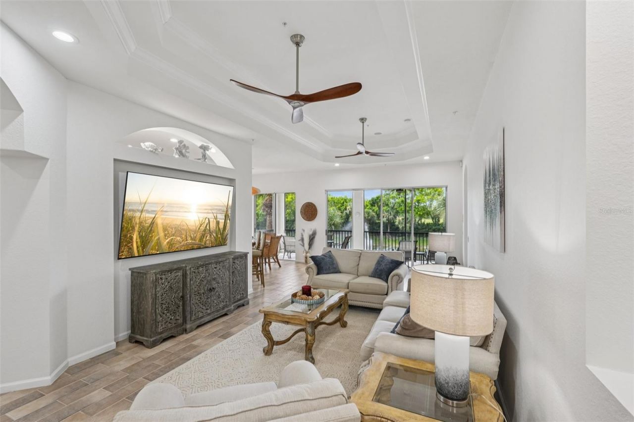 10100 Valiant Court, Unit 201, Miromar Lakes, FL 33913 Photo