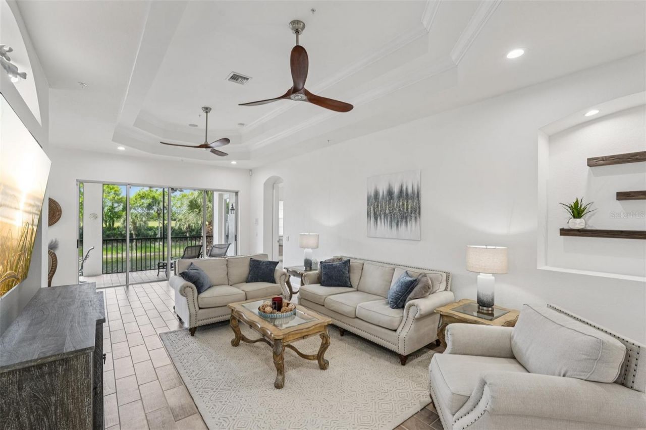 10100 Valiant Court, Unit 201, Miromar Lakes, FL 33913 Photo