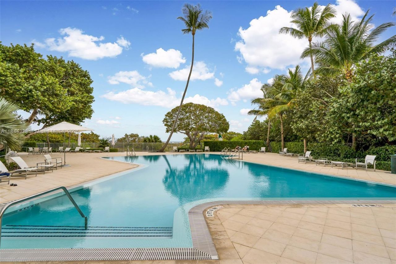 200 Ocean Lane Dr, Unit 503, Key Biscayne, FL 33149 Photo