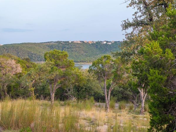 8144 Lake Mountain LN, Leander, TX 78641
