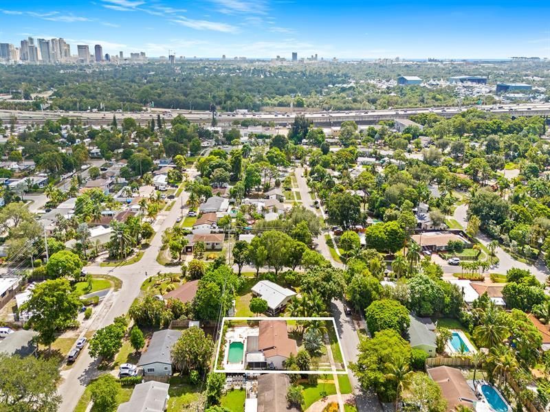 2341 SW 15th St, Fort Lauderdale, FL 33312 Photo