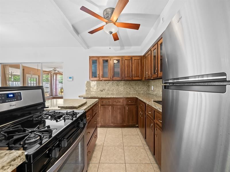 2341 SW 15th St, Fort Lauderdale, FL 33312 Photo