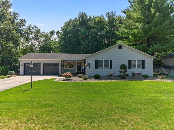 21380 Kroft Drive, South Bend, IN 46628