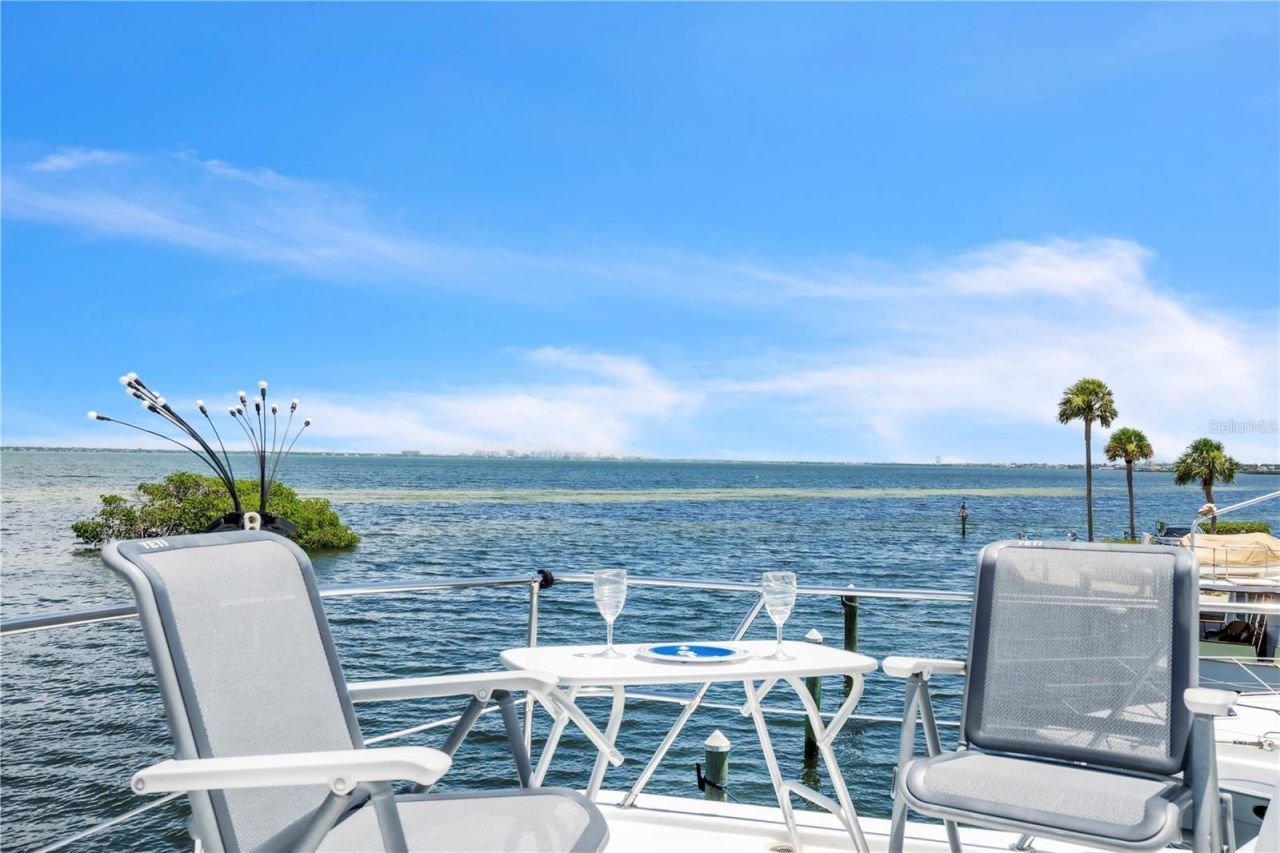 2600 Harbourside Drive, Unit R9, Longboat Key, FL 34228 Photo