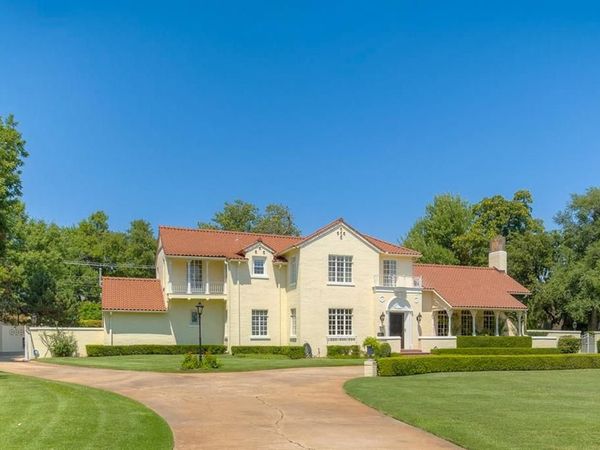 1503 W Wilshire Boulevard, Nichols Hills, OK 73116