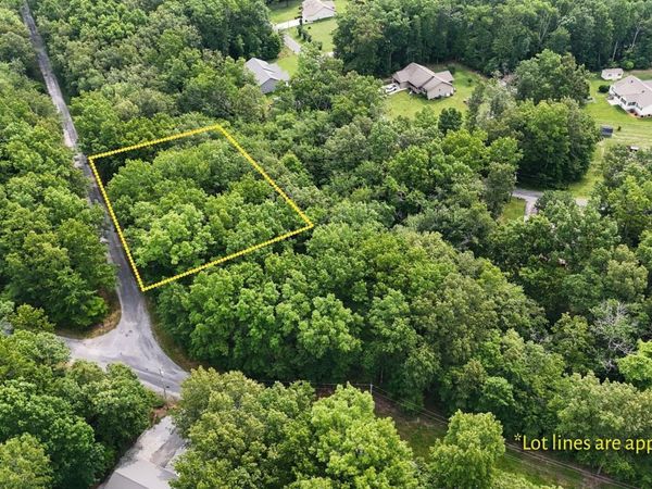 40024004 Desoto Drive, Crossville, TN 38572