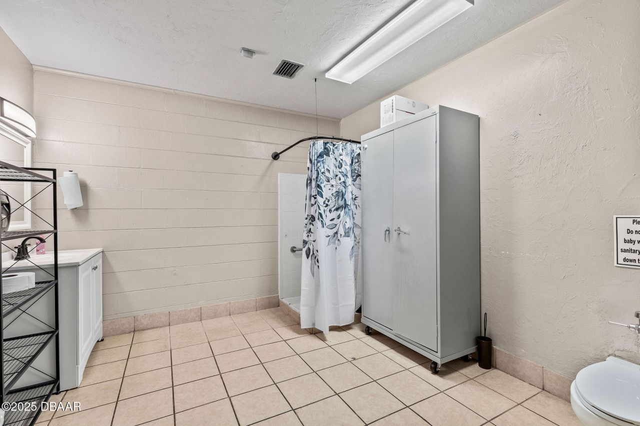 258 SW Columbia Avenue, Lake City, FL 32025 Photo