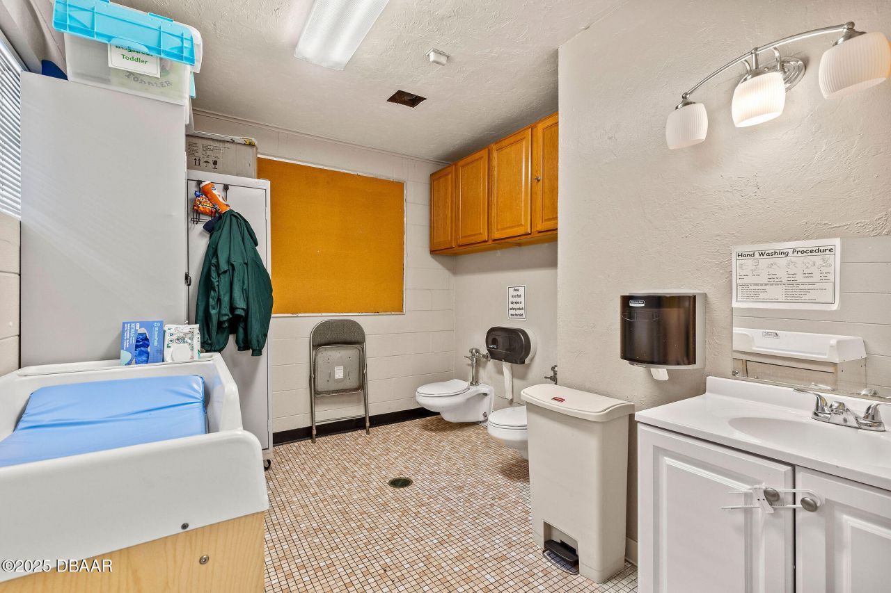 258 SW Columbia Avenue, Lake City, FL 32025 Photo