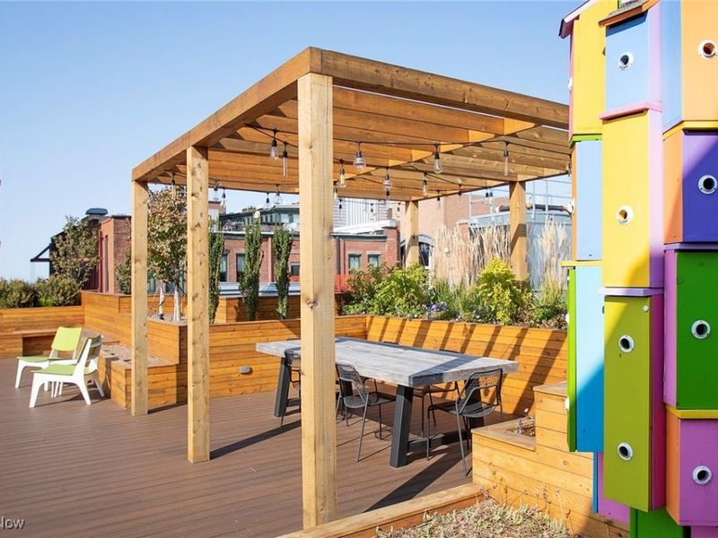 725 Johnson Court, Unit 407, Cleveland, OH 44113 Photo 23