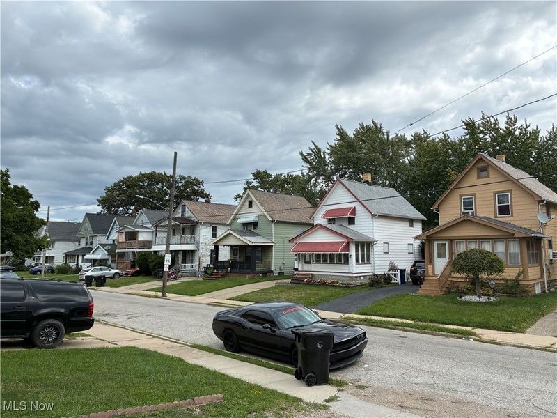 2056 W 104th Street, Cleveland, OH 44102 Photo 4