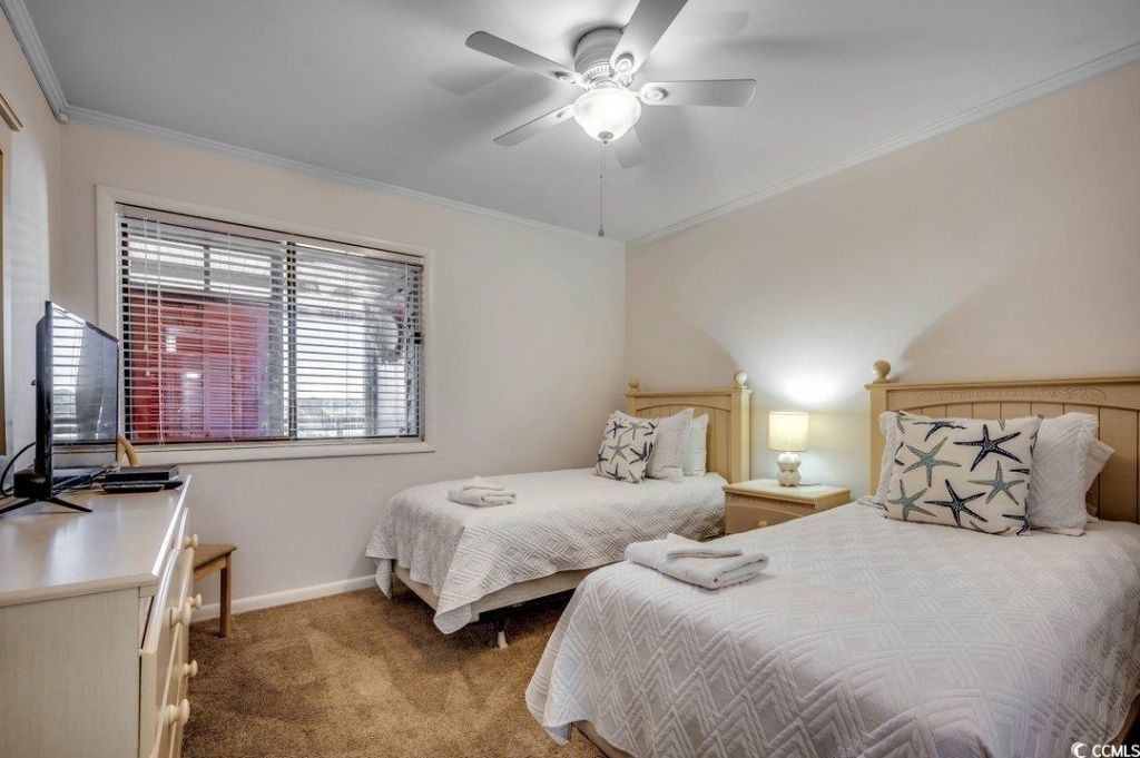 206 2nd Ave. N Photo 17