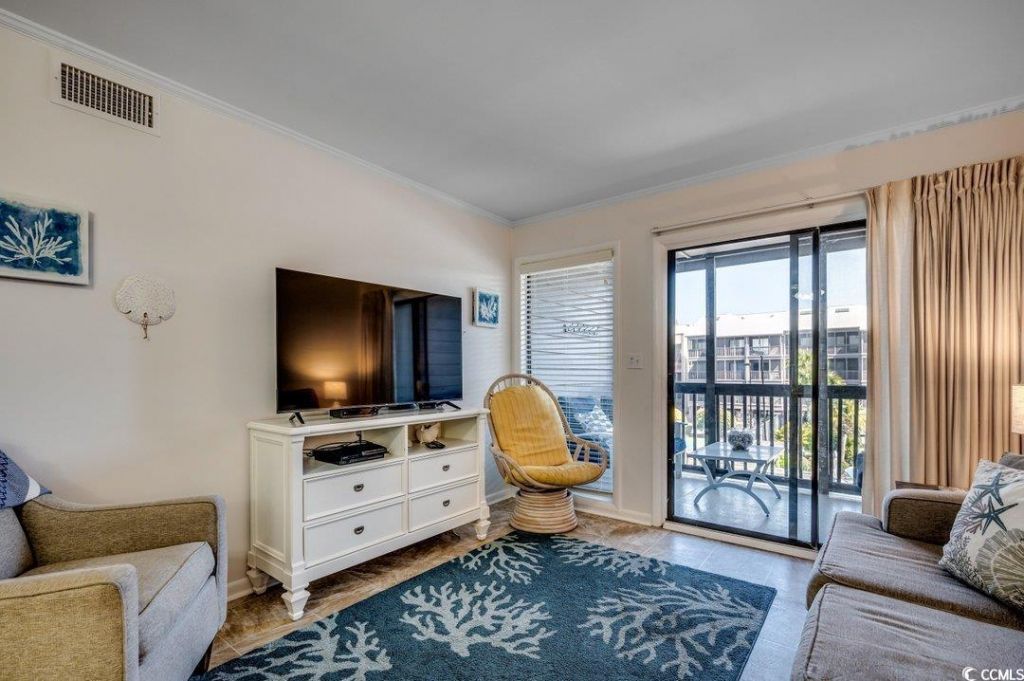 206 2nd Ave. N Photo 5