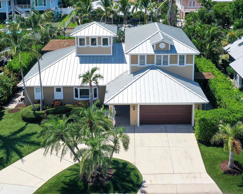 725 Penfield Street, Longboat Key, FL 34228 Main Photo