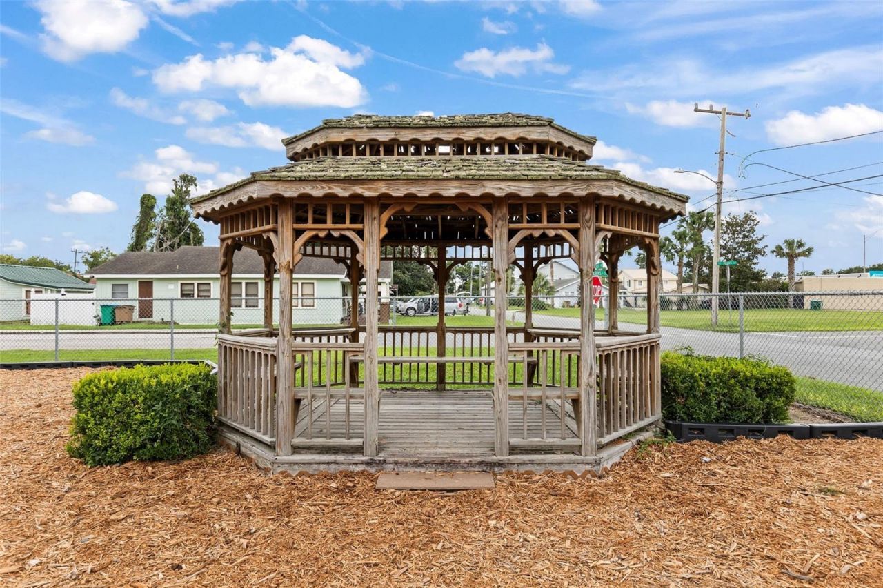 258 SW Columbia Avenue, Lake City, FL 32025 Photo