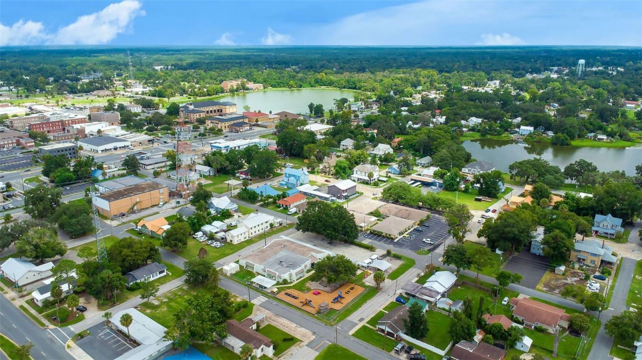258 SW Columbia Avenue, Lake City, FL 32025 Photo