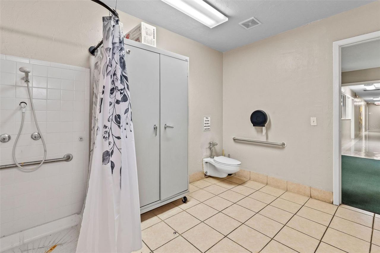 258 SW Columbia Avenue, Lake City, FL 32025 Photo