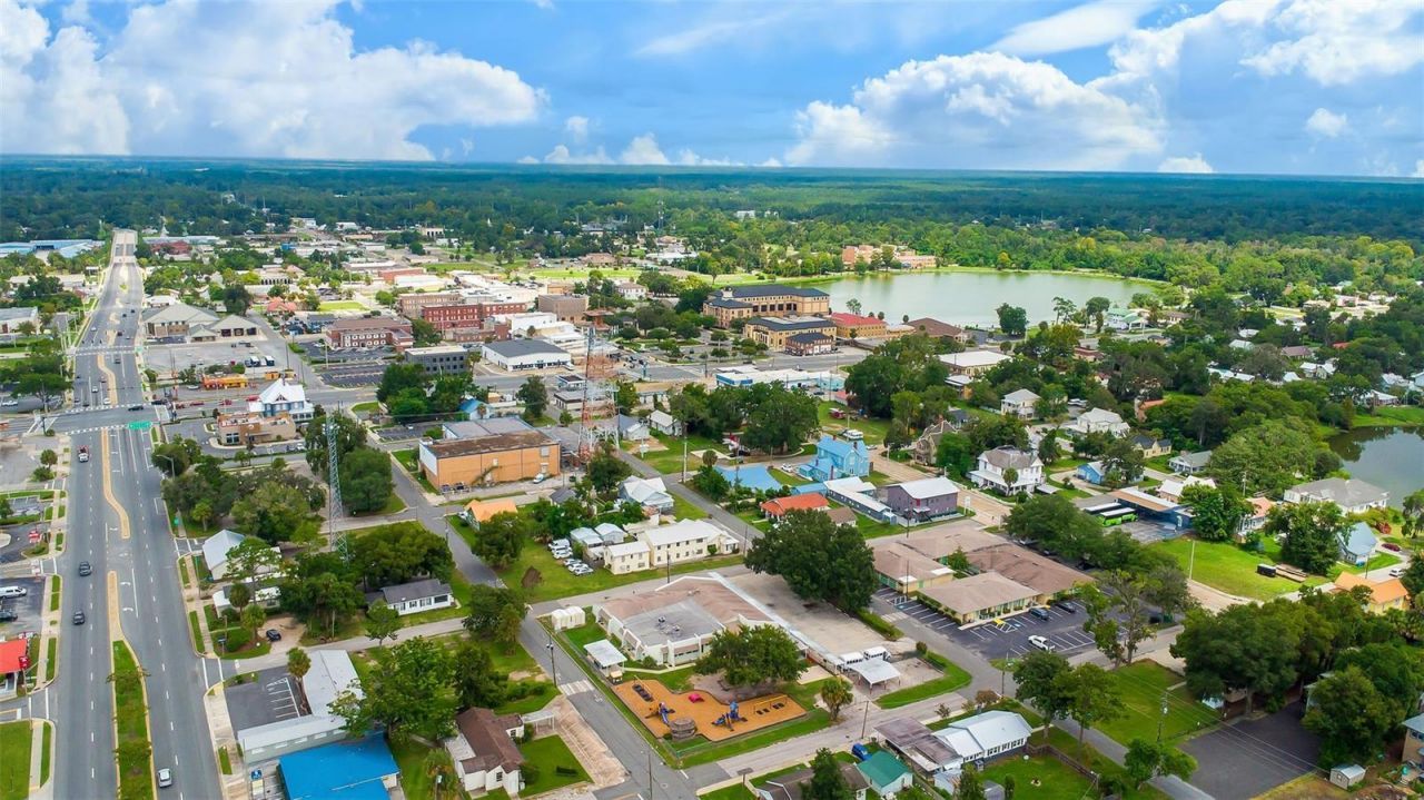 258 SW Columbia Avenue, Lake City, FL 32025 Photo