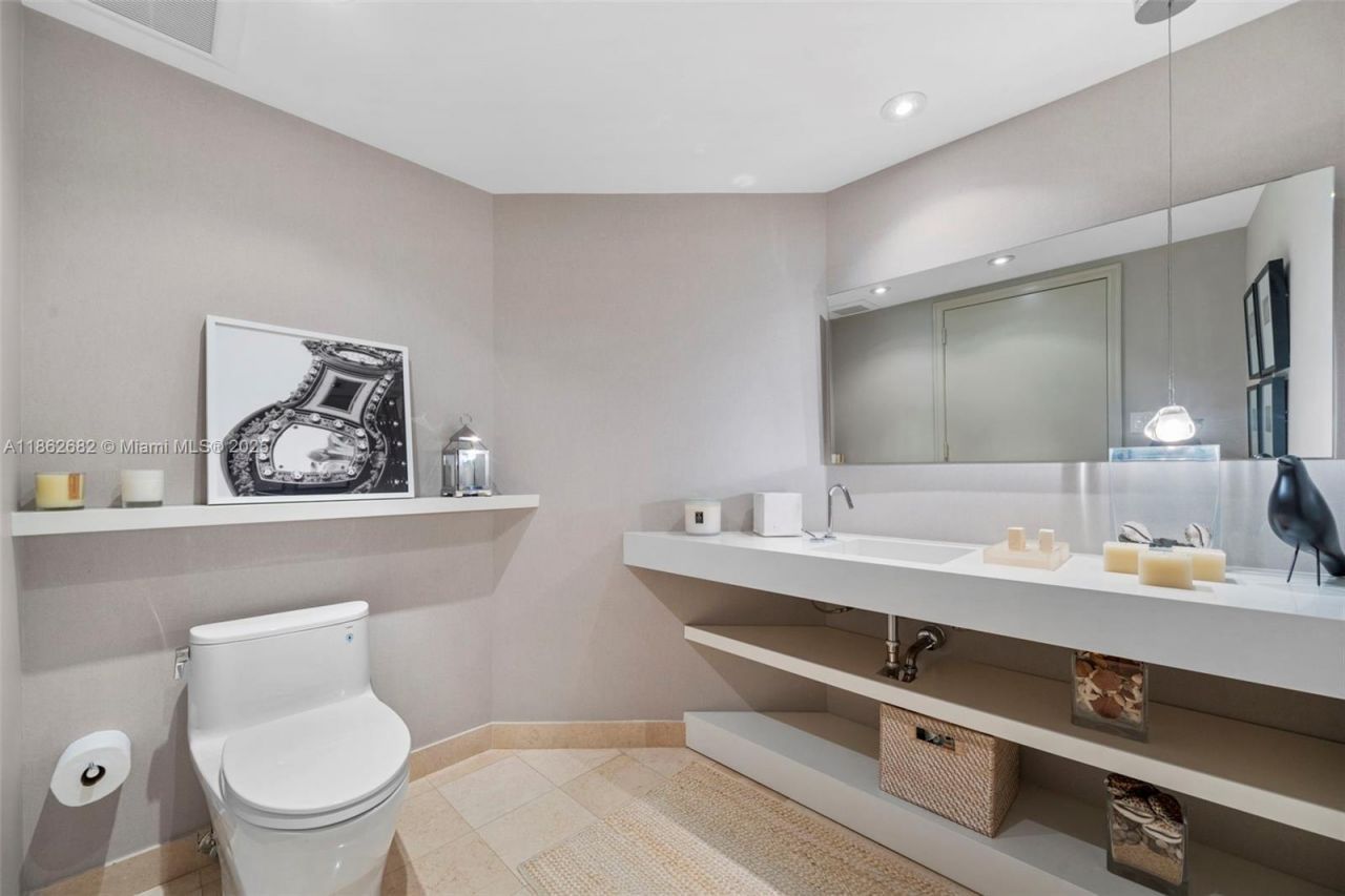 20155 NE 38th Ct, Unit 604, Aventura, FL 33180 Photo