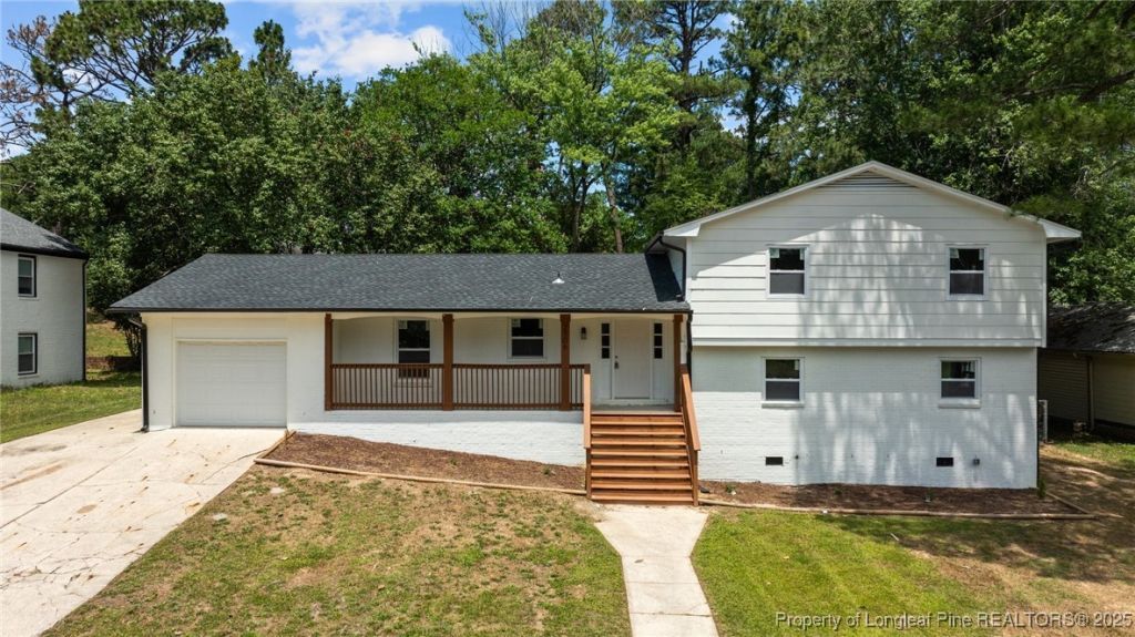 2706 Fordham Drive, Fayetteville, NC 28304 Main Photo