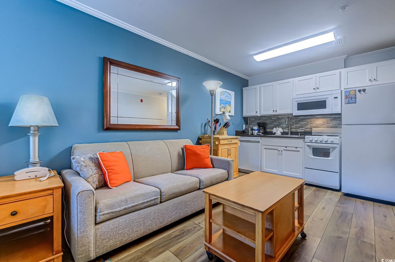 415 Ocean Creek Dr. Photo 7