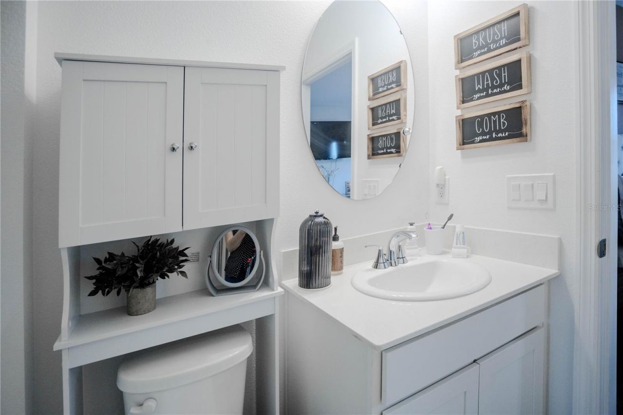 643 Belgrove Street, Debary, FL 32713 Photo