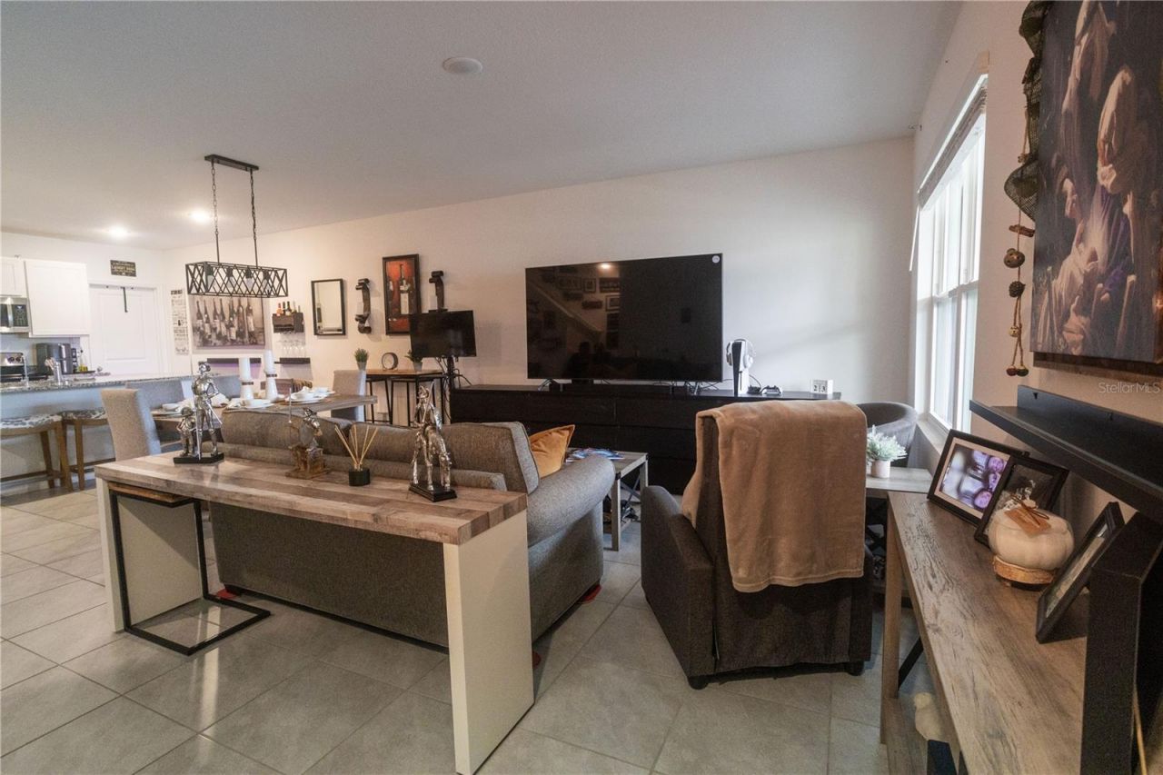 643 Belgrove Street, Debary, FL 32713 Photo