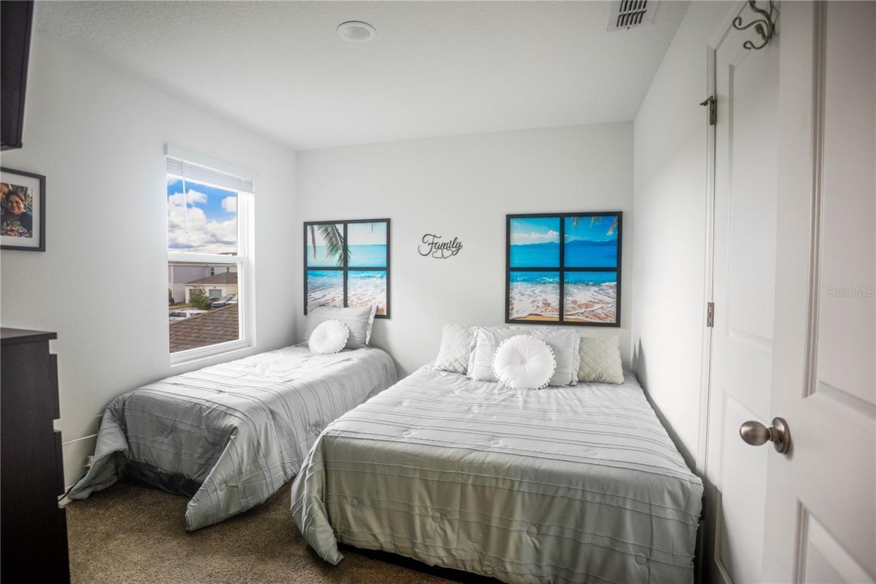 643 Belgrove Street, Debary, FL 32713 Photo