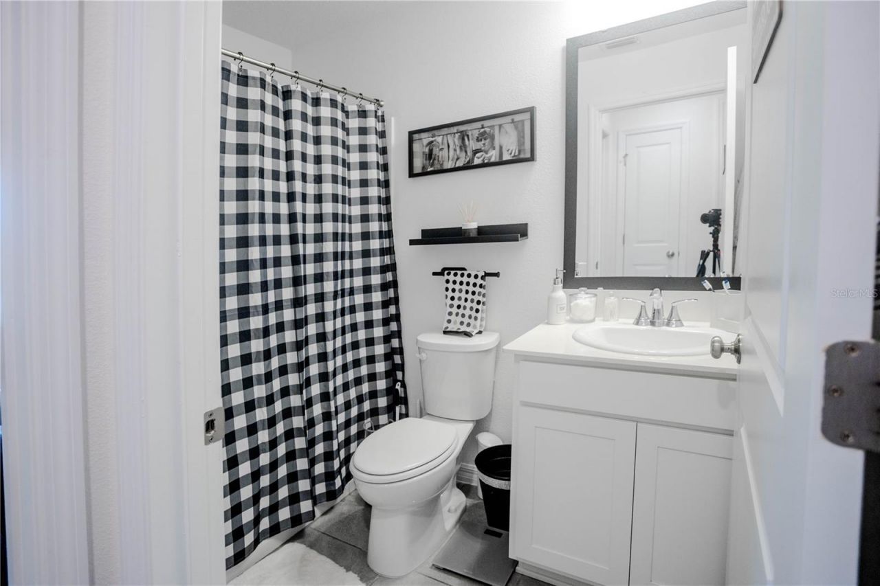 643 Belgrove Street, Debary, FL 32713 Photo