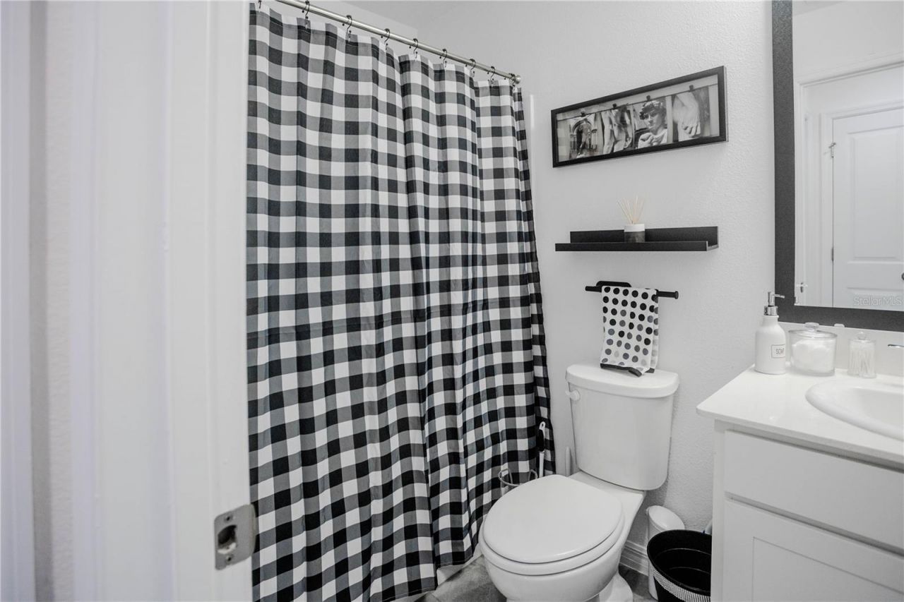 643 Belgrove Street, Debary, FL 32713 Photo