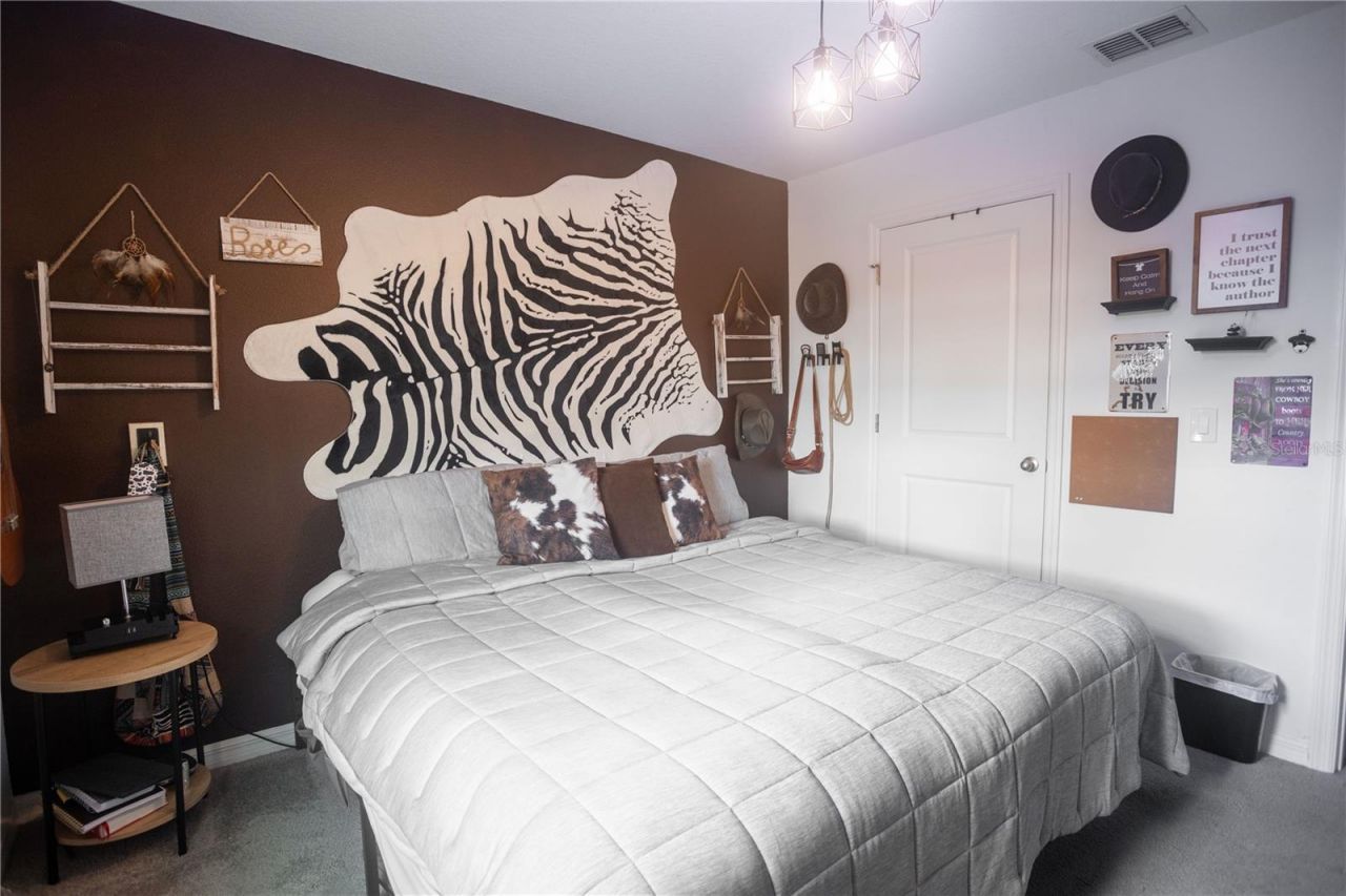 643 Belgrove Street, Debary, FL 32713 Photo