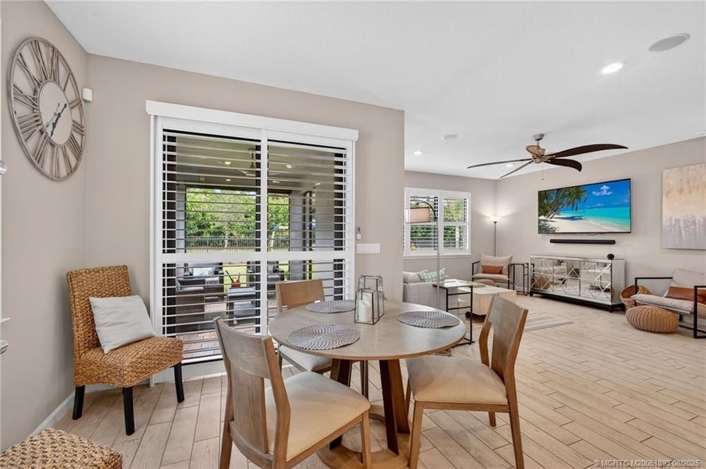 516 SE Villandry Way, Port Saint Lucie, FL 34984 Photo