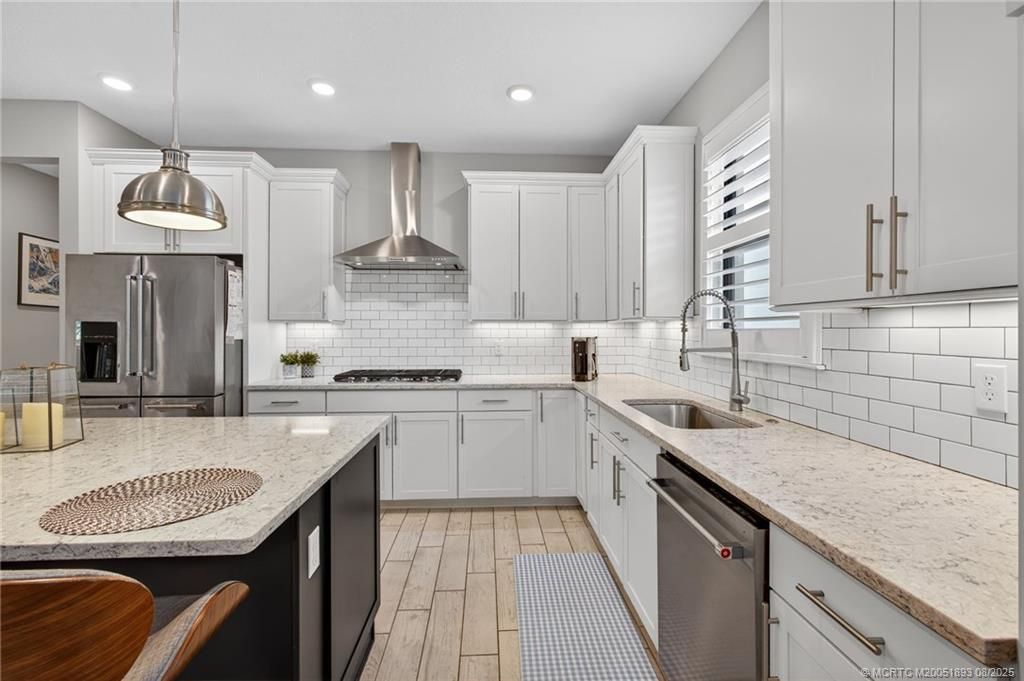 516 SE Villandry Way, Port Saint Lucie, FL 34984 Photo