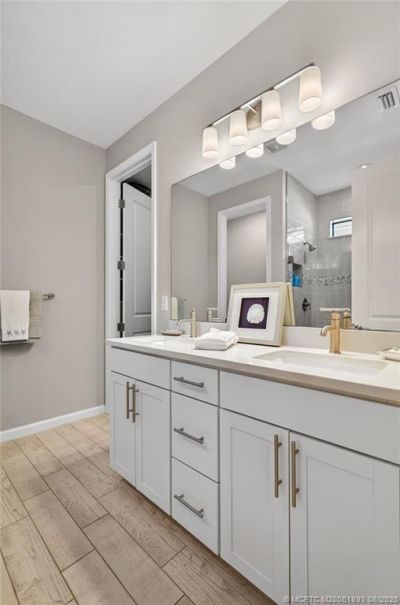 516 SE Villandry Way, Port Saint Lucie, FL 34984 Photo