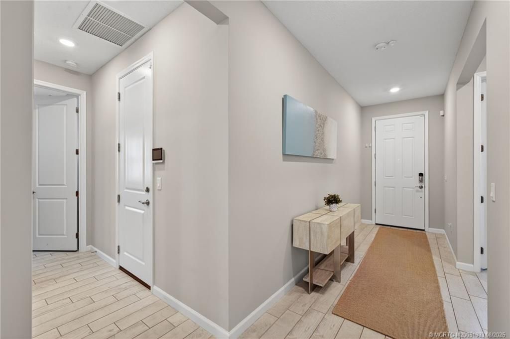 516 SE Villandry Way, Port Saint Lucie, FL 34984 Photo