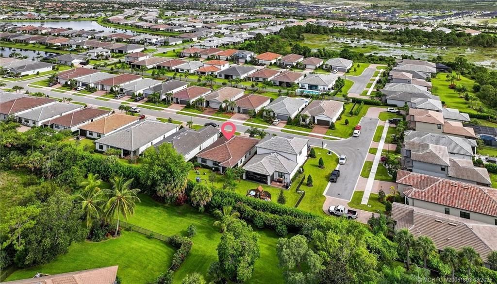 516 SE Villandry Way, Port Saint Lucie, FL 34984 Photo