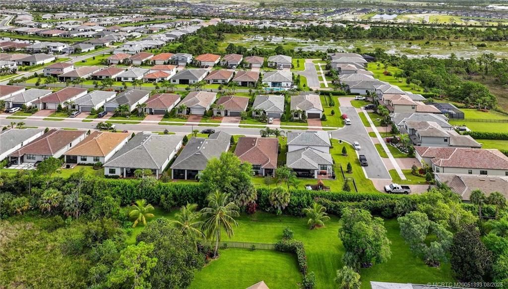 516 SE Villandry Way, Port Saint Lucie, FL 34984 Photo