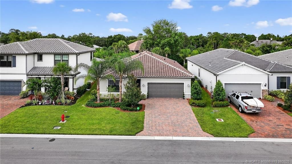 516 SE Villandry Way, Port Saint Lucie, FL 34984 Photo