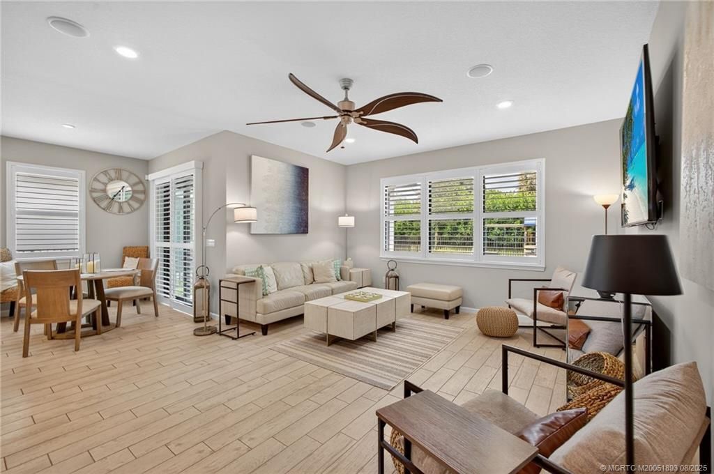 516 SE Villandry Way, Port Saint Lucie, FL 34984 Photo