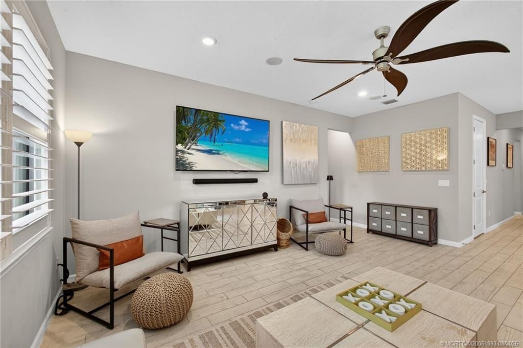 516 SE Villandry Way, Port Saint Lucie, FL 34984 Photo