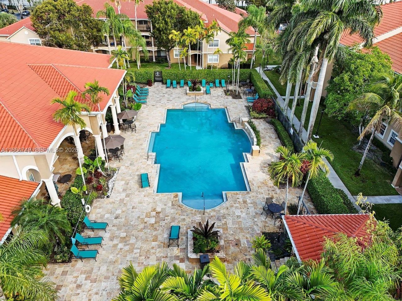 101 SW 117th Ave, Unit 7205, Pembroke Pines, FL 33025 Photo