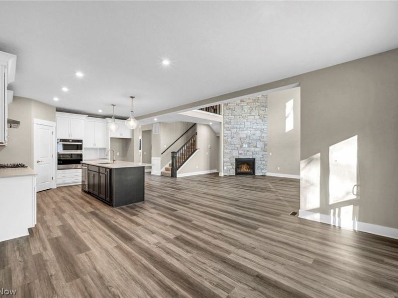 6099 Upland Ridge, Medina, OH 44256 Photo 8