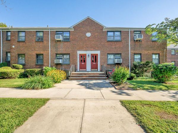 19916 21st Avenue, Unit 1336, Whitestone, NY 11357