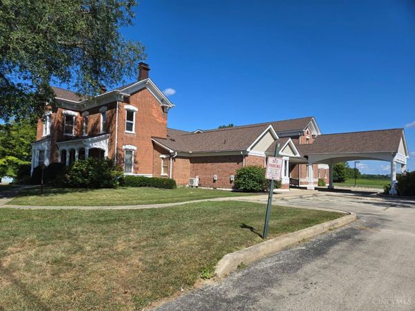 825 W Locust Street, Wilmington, OH 45177