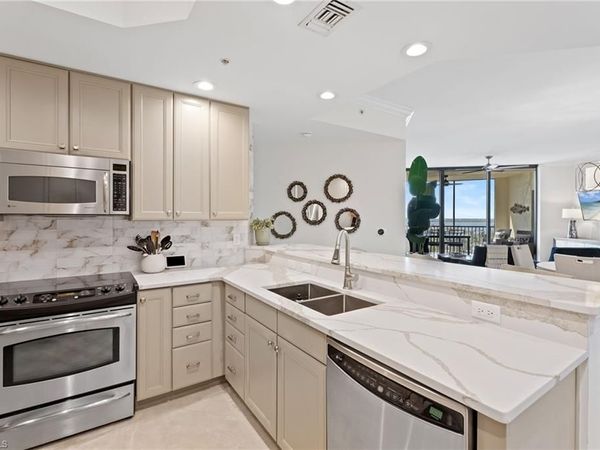 5793 Cape Harbour DR, Unit 1111, CAPE CORAL, FL 33914