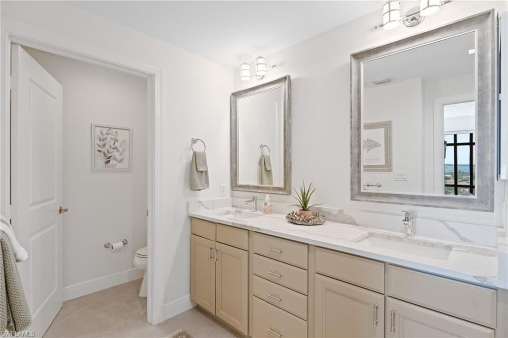 5793 Cape Harbour Dr, Unit 1111, Cape Coral, FL 33914 Photo