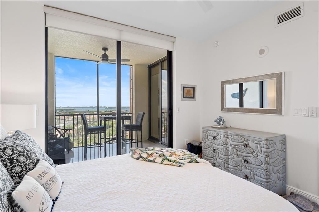 5793 Cape Harbour Dr, Unit 1111, Cape Coral, FL 33914 Photo