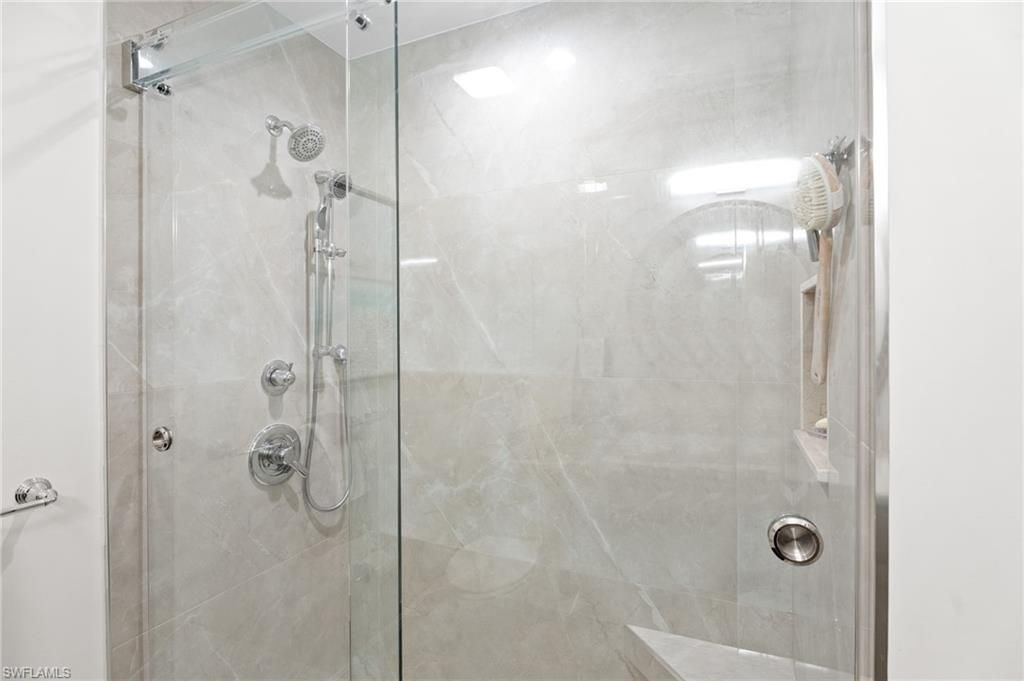 5793 Cape Harbour Dr, Unit 1111, Cape Coral, FL 33914 Photo